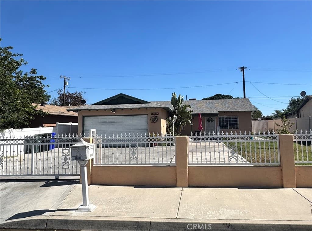 2313 Portola