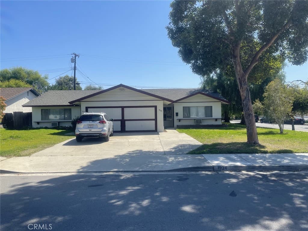 1924 Royalty Drive