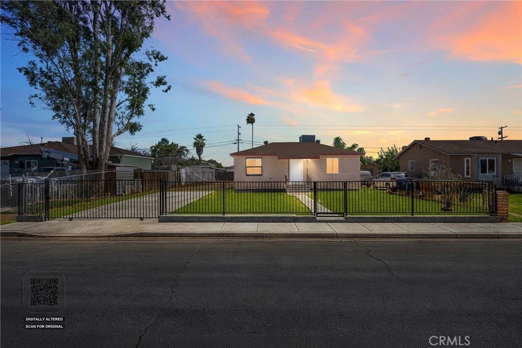 1004 Casino Street