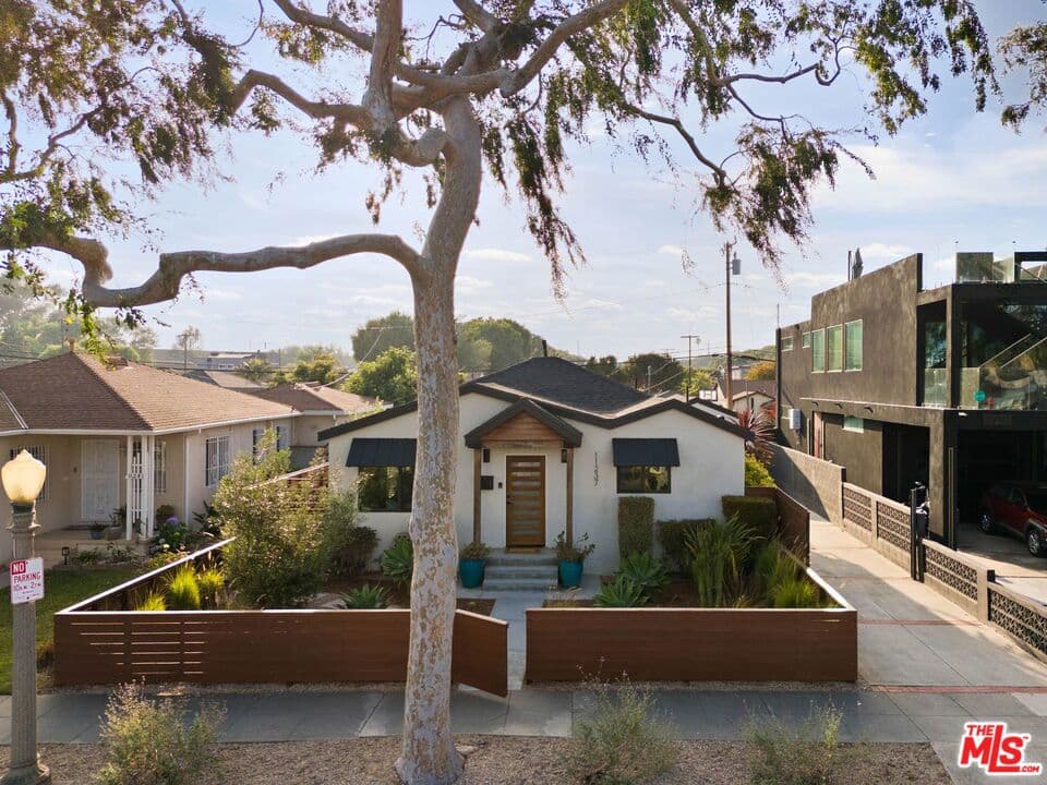 11237 Braddock Drive