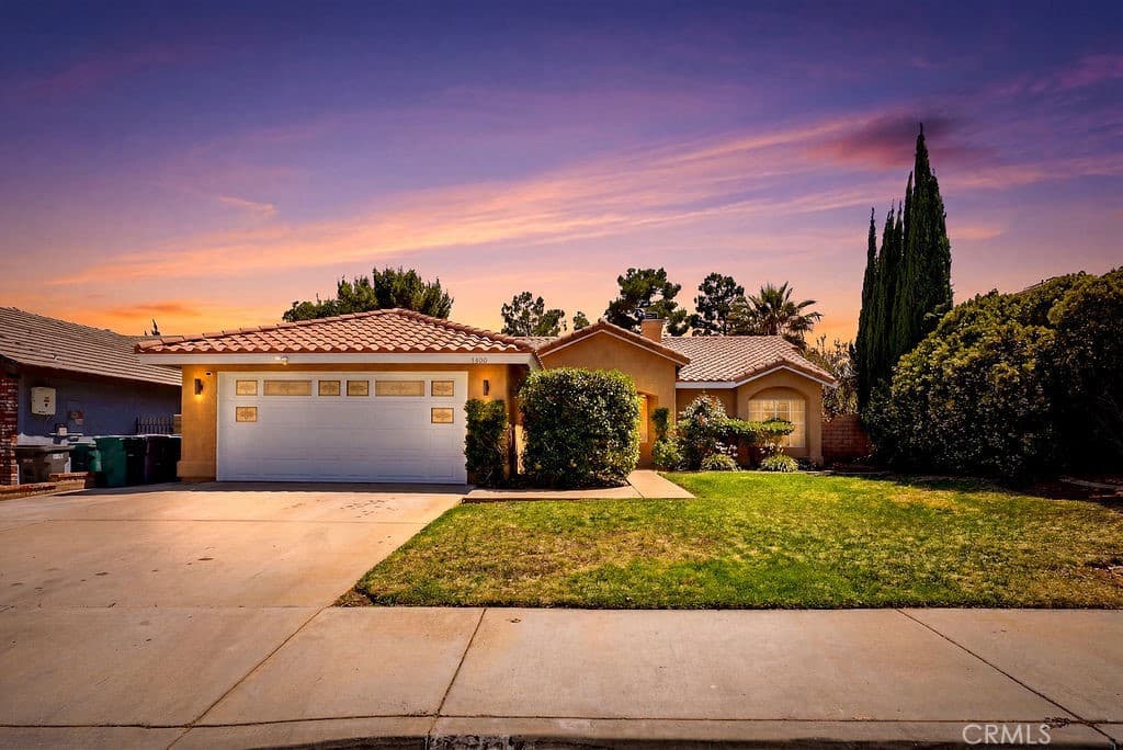 3202 Angeleno Place