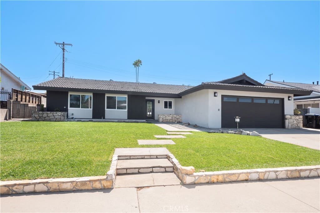 1312 Fairplain