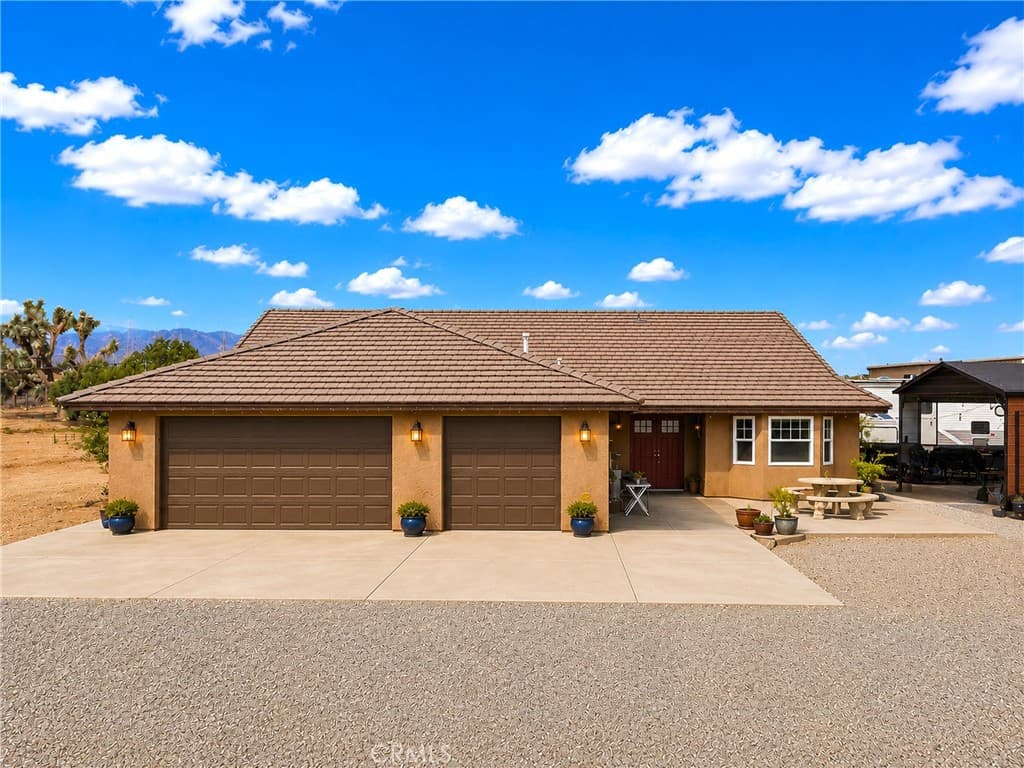 6738 Tamarisk