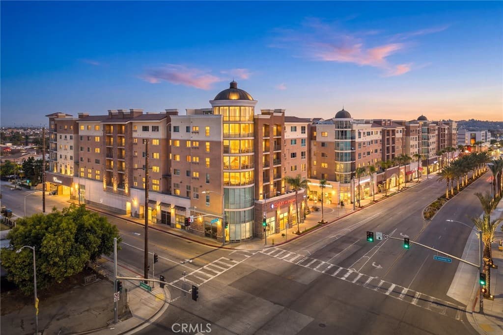 600 N Atlantic Blvd 502