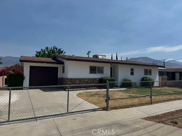 26722 Cypress
