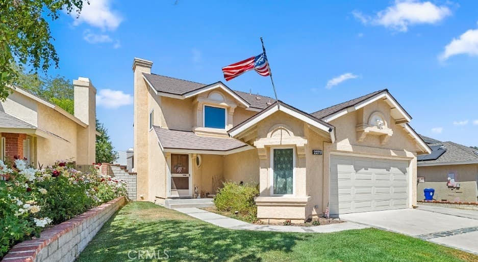 22711 Boxwood
