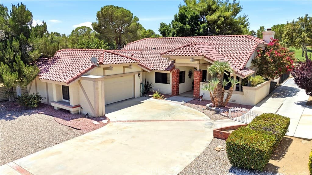 14779 Greenbriar