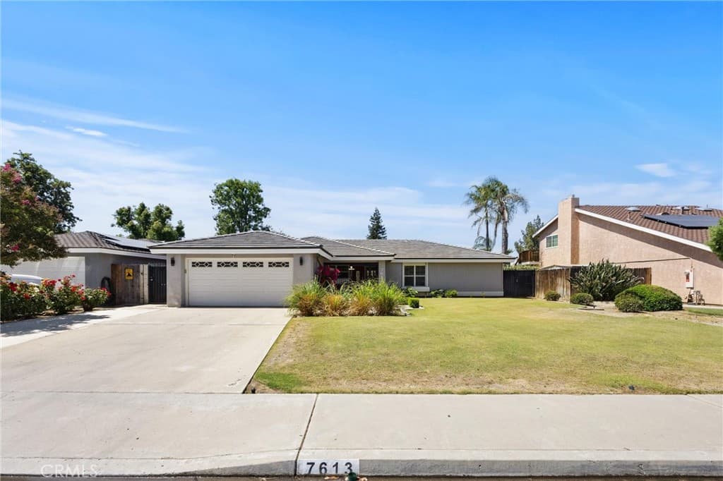 7613 Eastlorne Court