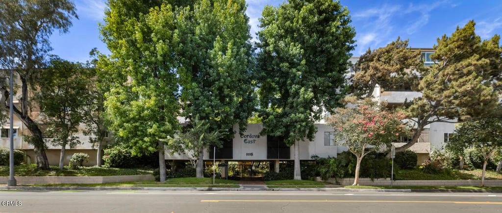 1115 Cordova Street 303