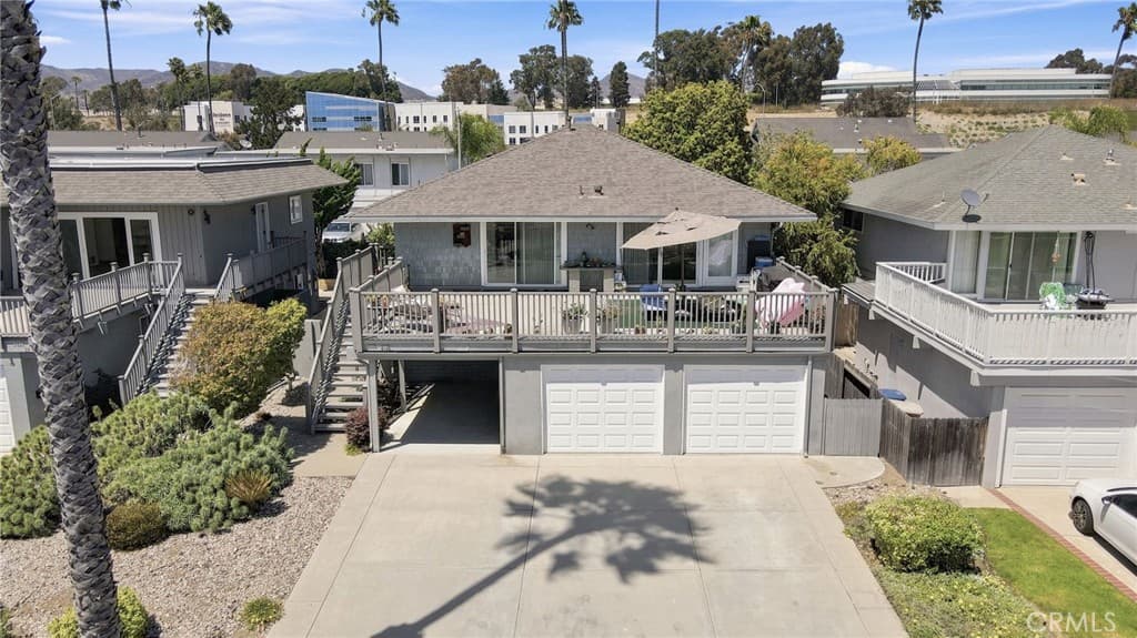 2558 Seahorse Avenue