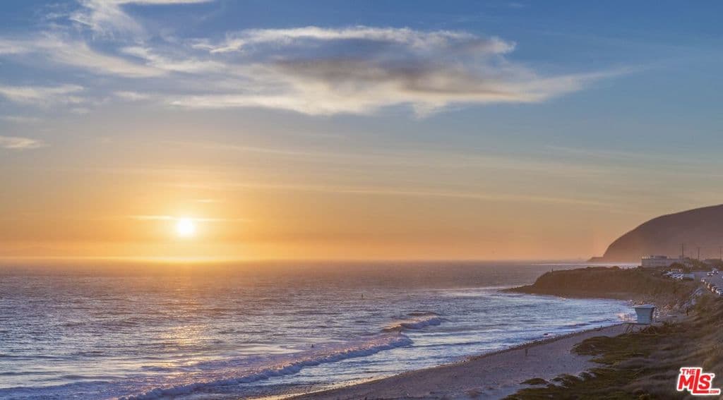 11770 Pacific Coast Highway Q
