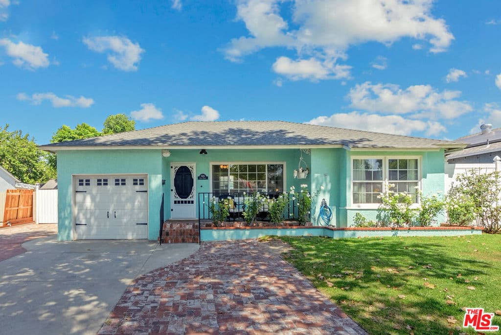 9261 Parise Drive