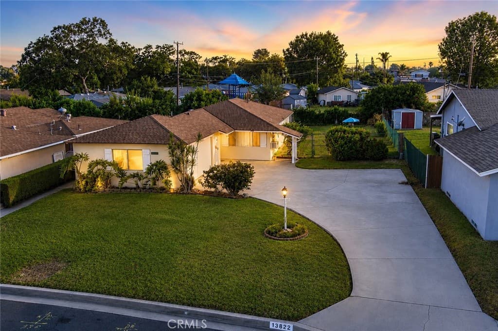 13822 Cornishcrest