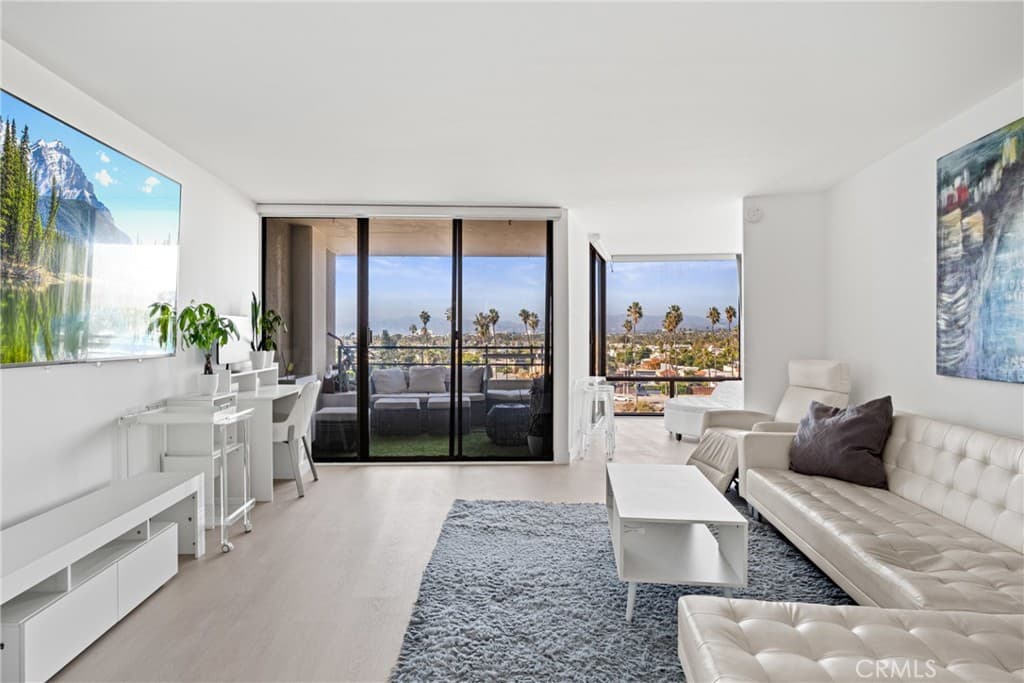 4265 Marina City Dr. 207