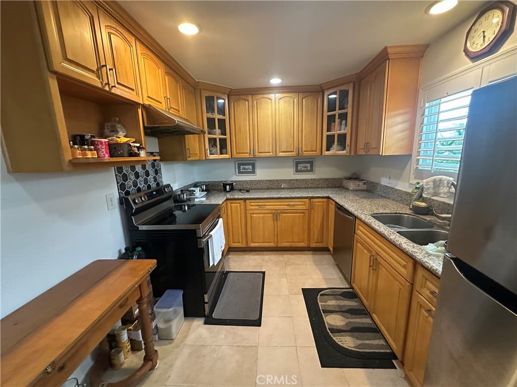 777 E Valley Boulevard 89
