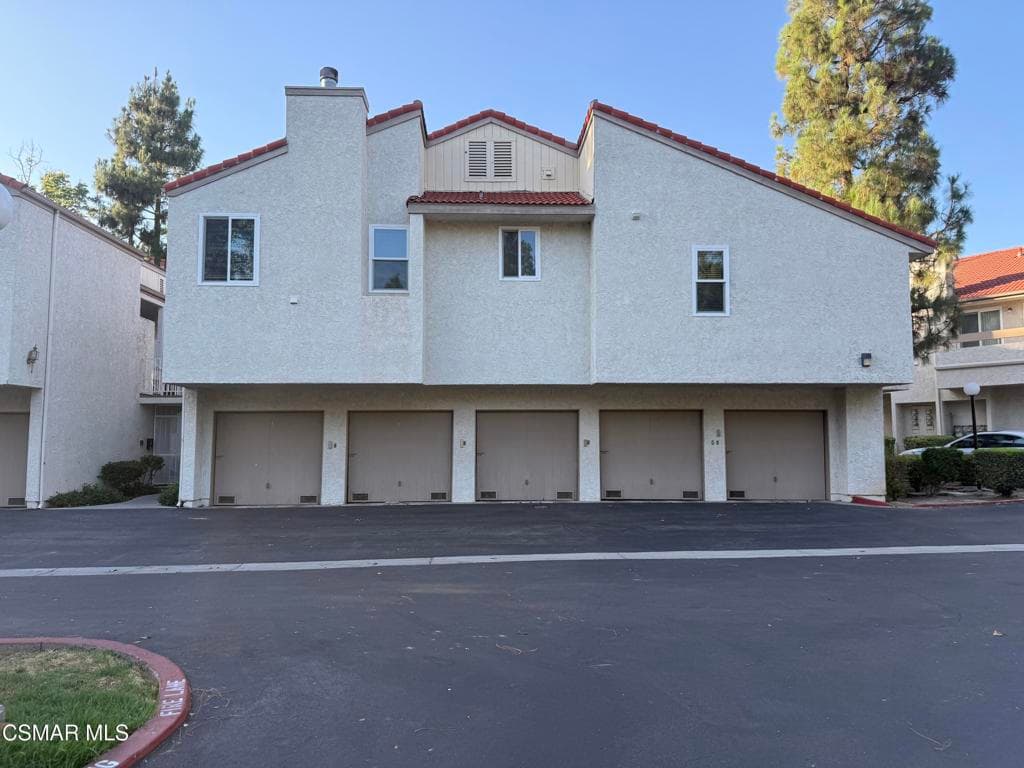 3366 Darby Street 434