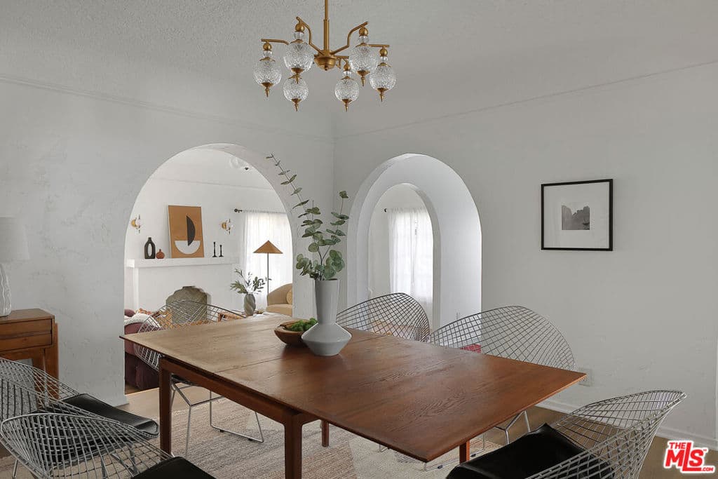 3120 W 43rd Place