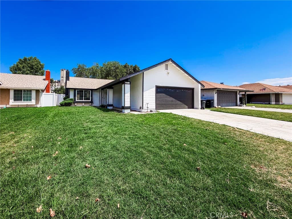 2127 Valleywood