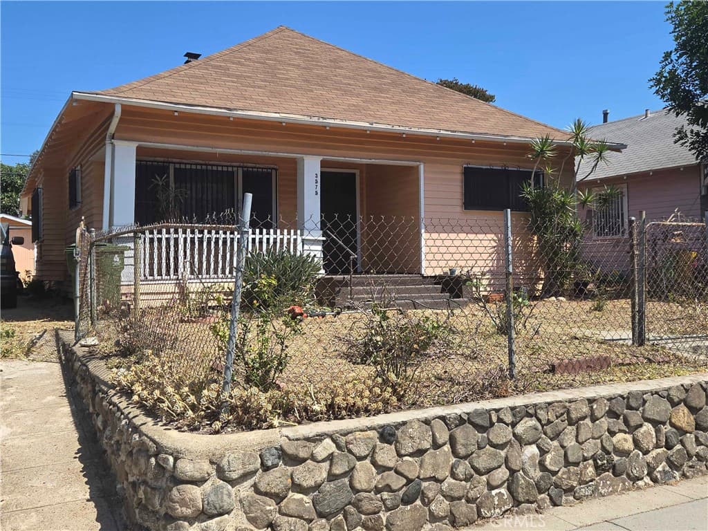 3575 Arroyo Seco Avenue
