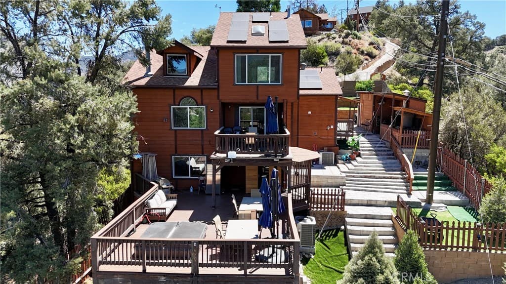 14921 Ward Drive