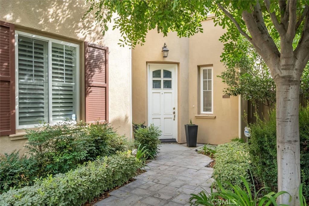 26910 Monterey