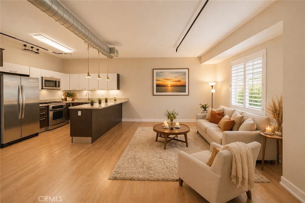 645 W 9th