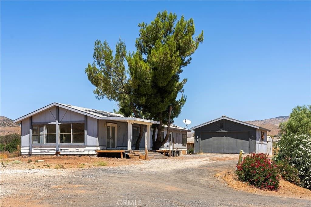 4114 Aliso