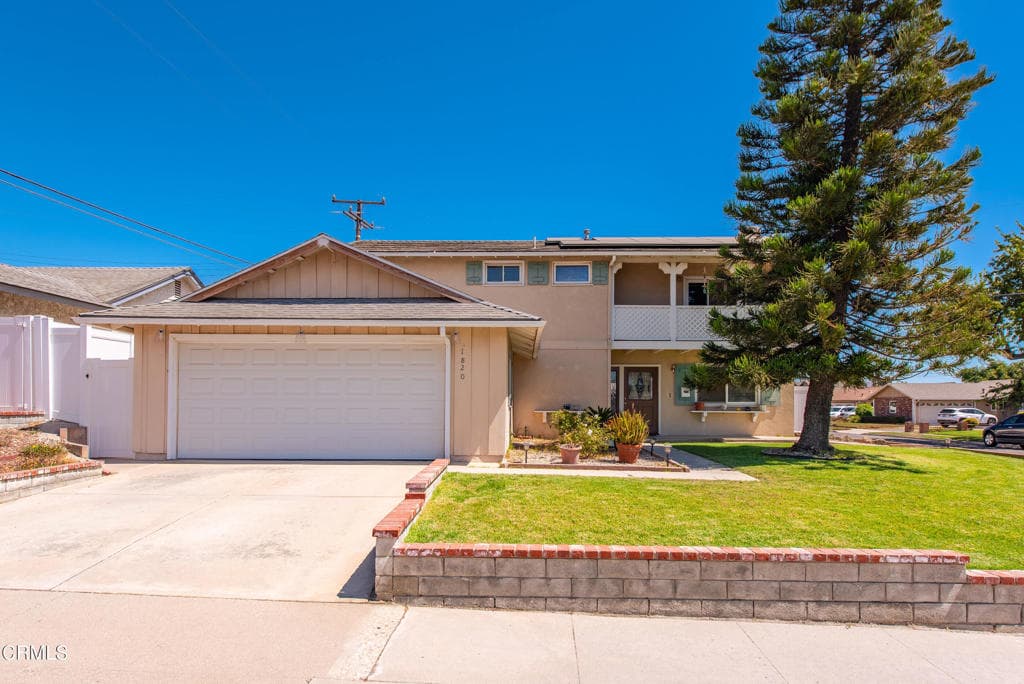 1820 Temple Avenue