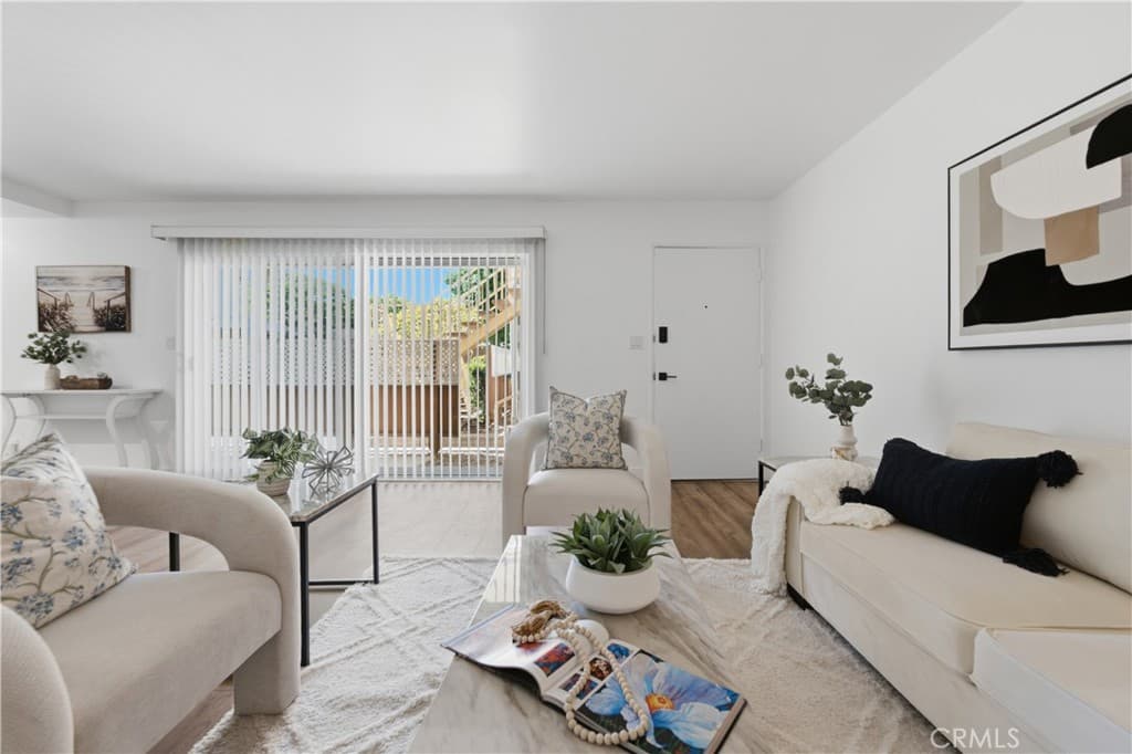 15312 S Normandie 104