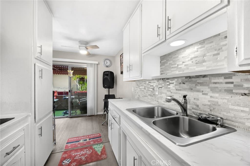 440 Chestnut 2C