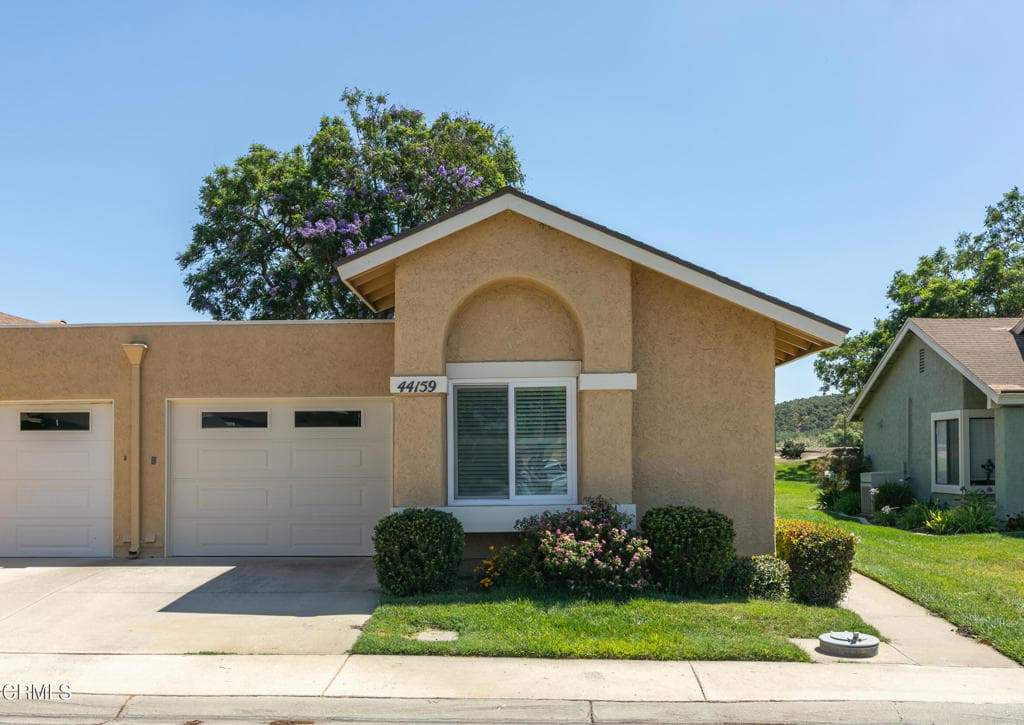 44159 Village 44