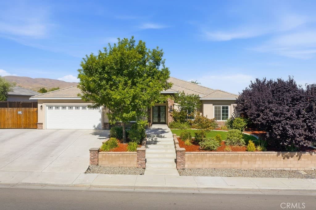 405 Hillard