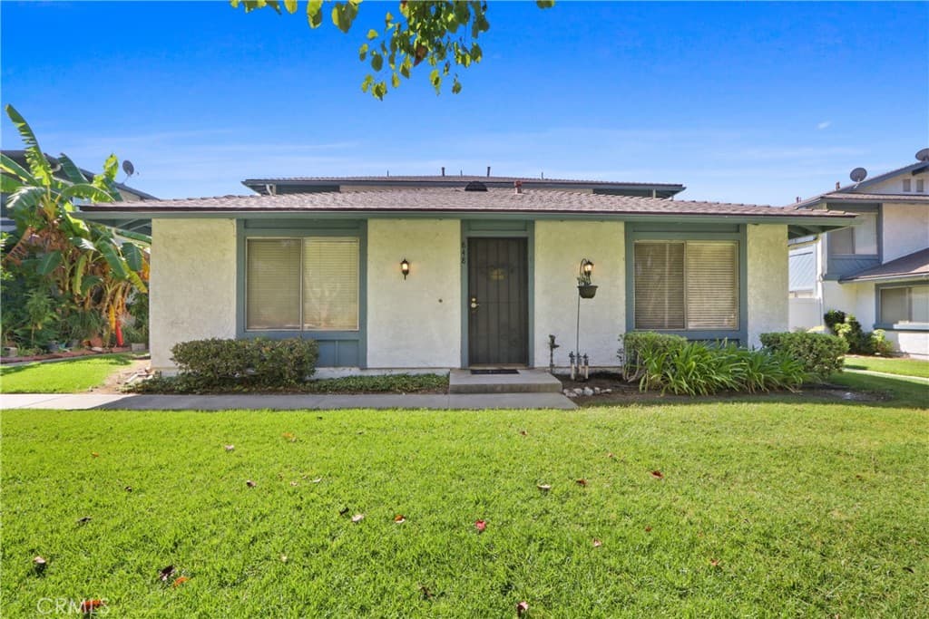 848 W Sierra Madre Avenue 1