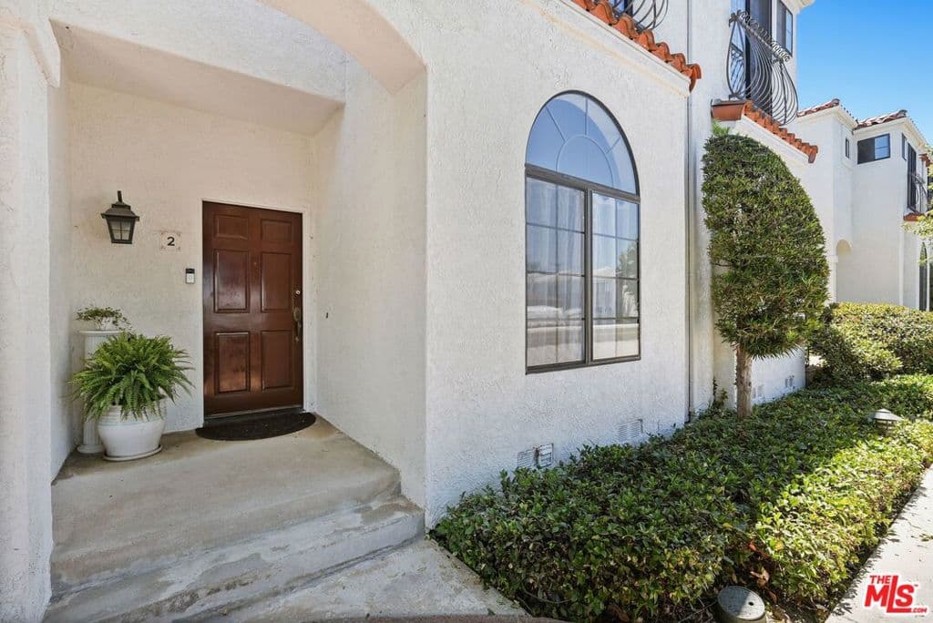516 W 219th Street #2