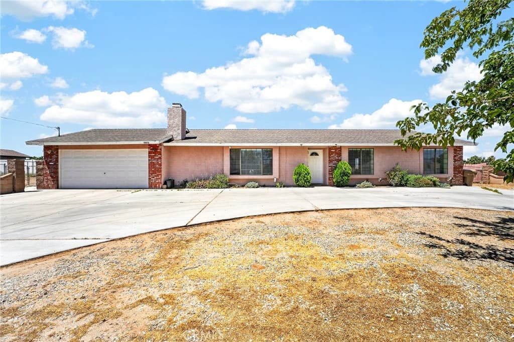 15072 Orange Street