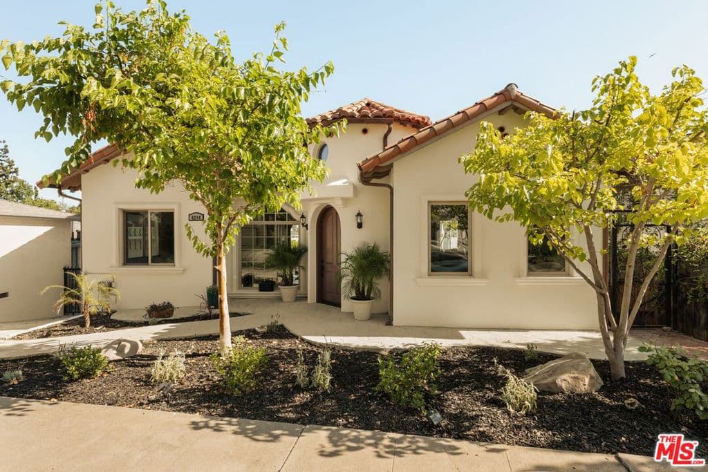 4244 Los Nietos Drive