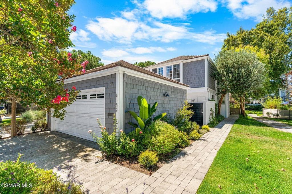 4162 Beachmeadow Lane
