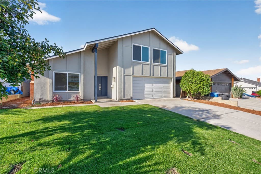 1232 E Shalene