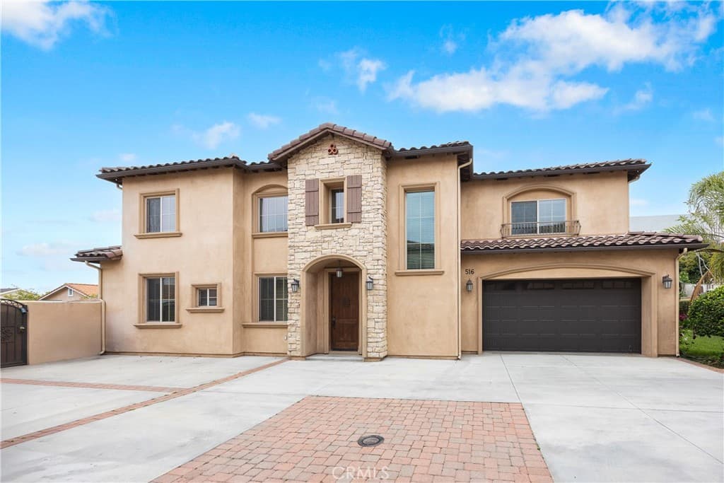 516 W Bencamp