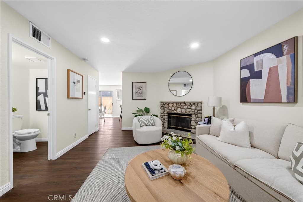 15365 Woodruff 8