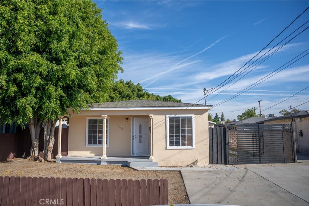 2143 W Arlington
