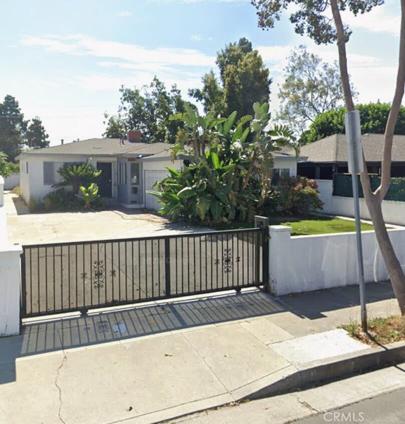 3354 Virginia Avenue