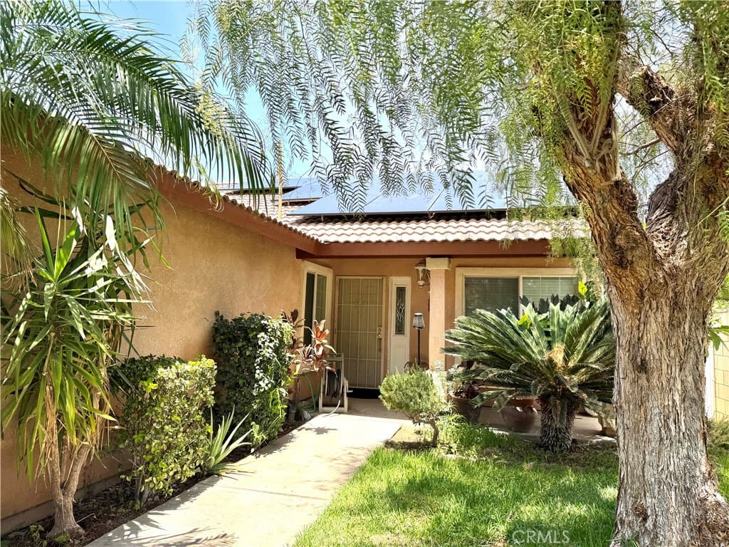 15184 Macadamia Court