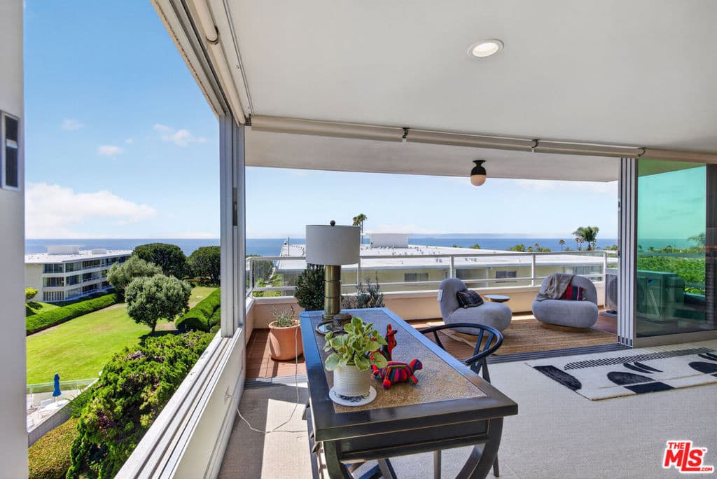 32646 Coastsite Drive 202