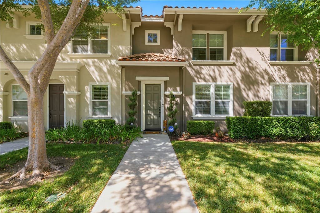 24085 Avocado Lane