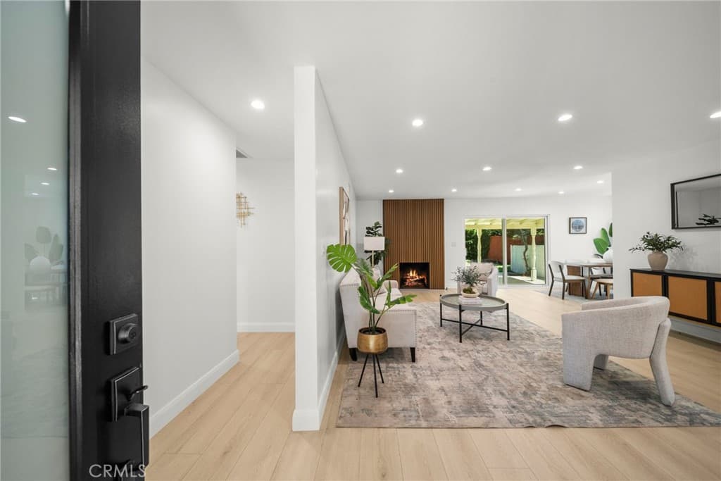16507 Calahan
