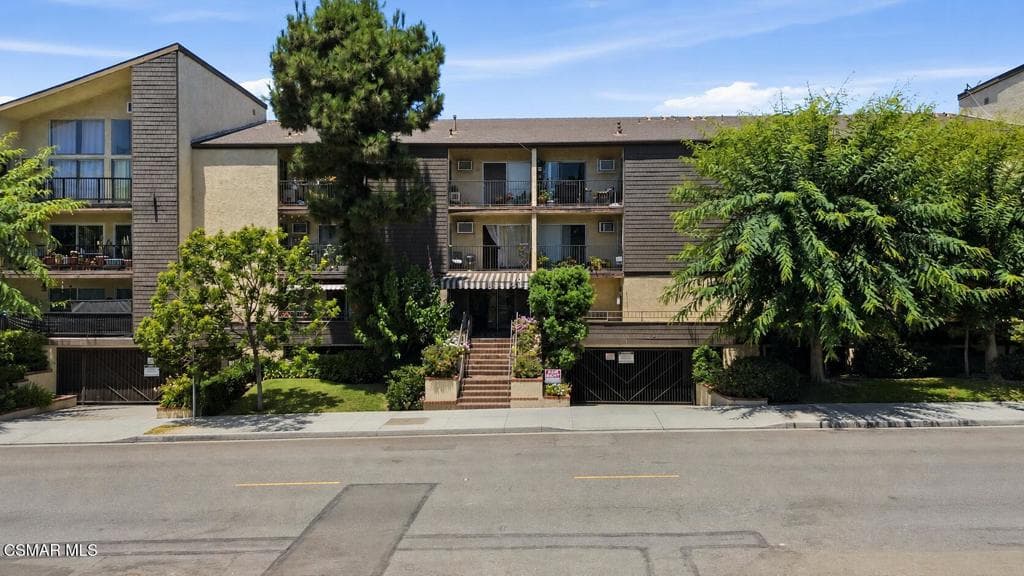 365 Burchett Street 213