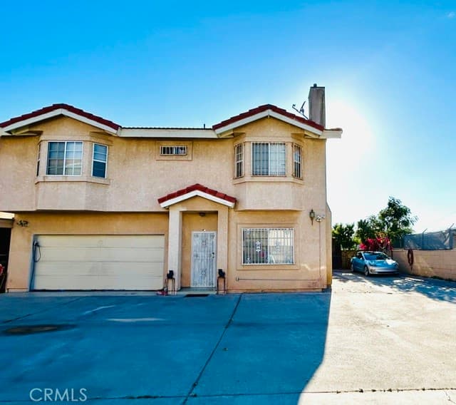 11711 Magnolia D