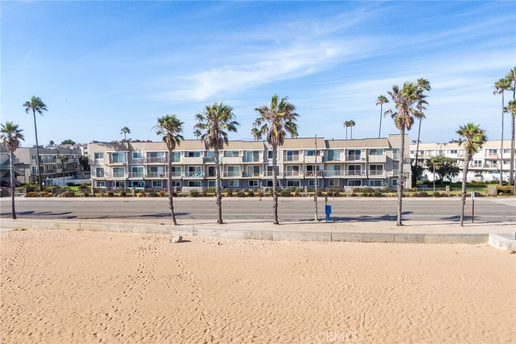275 E Surfside