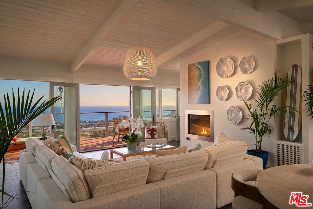 23706 Harbor Vista Drive